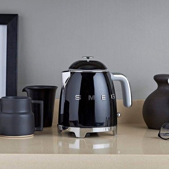 SMEG 50s Style Mini Kettle, product image 1